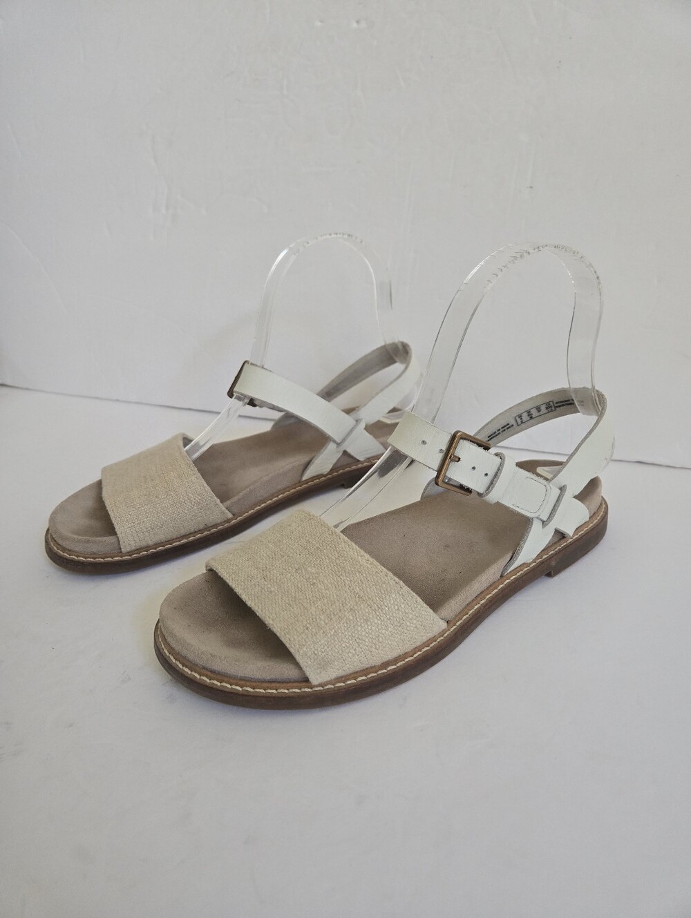Clarks Corsio Strap Flat Sandals Taupe Size 6.5 - Picture 9 of 12